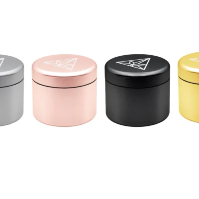 Treez Club große Stash Box – Geruchsdicht, Wasserdicht, und UV-geschützt für Kräuter.